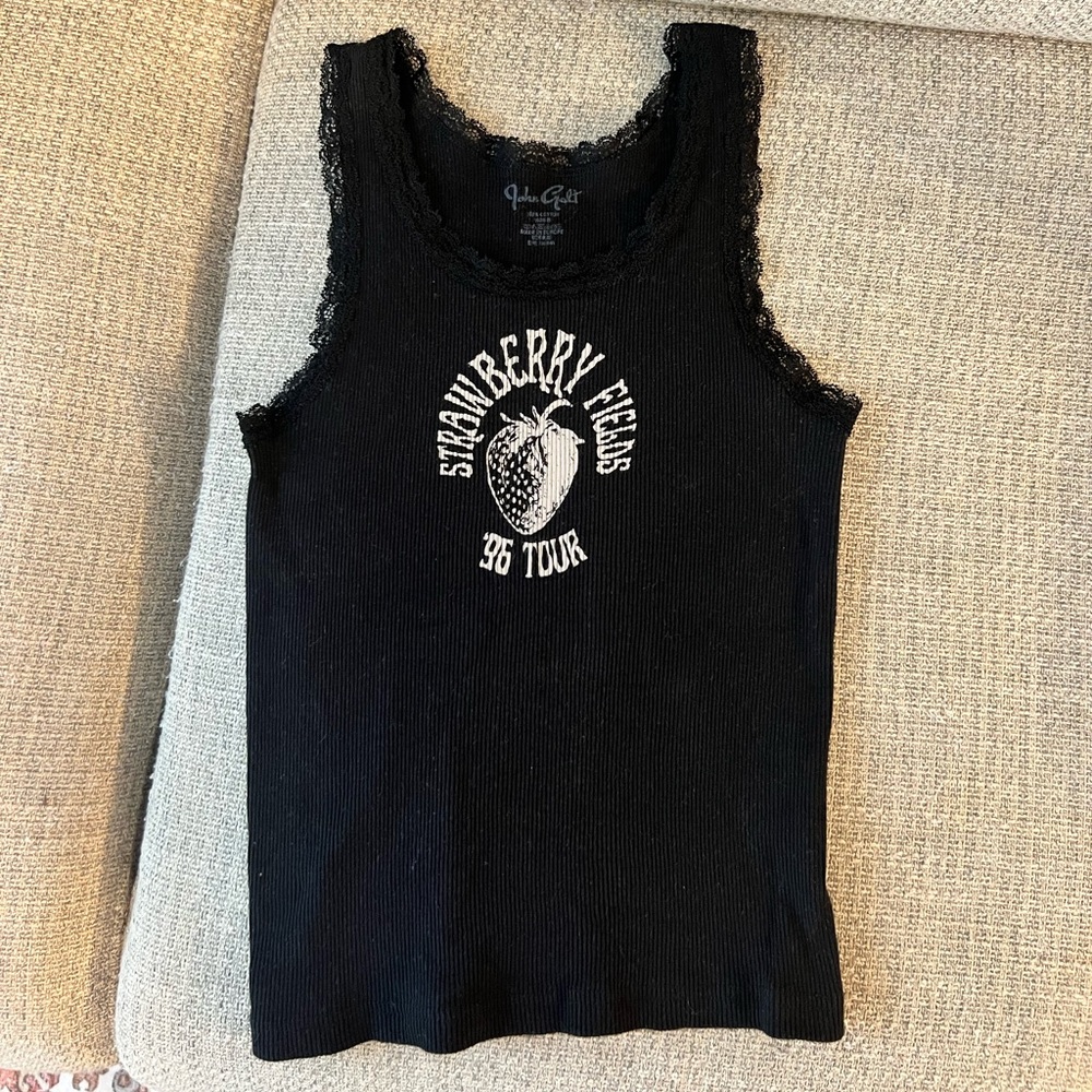 strawberry fields tank
